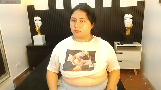 sienna cavalli online show from 12, 4, 2026