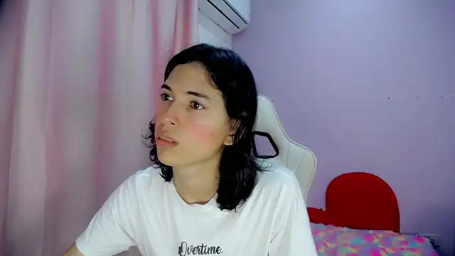 Snapshot of Larry_craft chatting on 1, 3, 2026 Larry craft online show from 1, 3, 2026