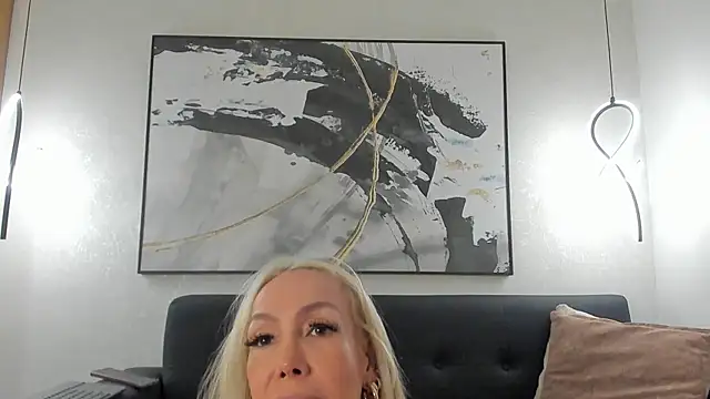 SophiMarin online show from 21, 4, 2026