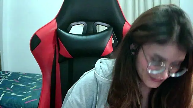 Snapshot of Sparkyvape chatting on 27, 2, 2026 Sparkyvape online show from 27, 2, 2026