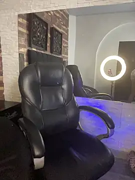 kendra leroy online show from 30, 3, 2026