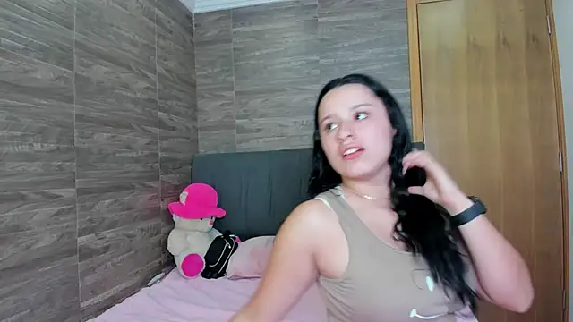 Snapshot of Miia_belll chatting on 14, 5, 2026 Miia belll online show from 14, 5, 2026