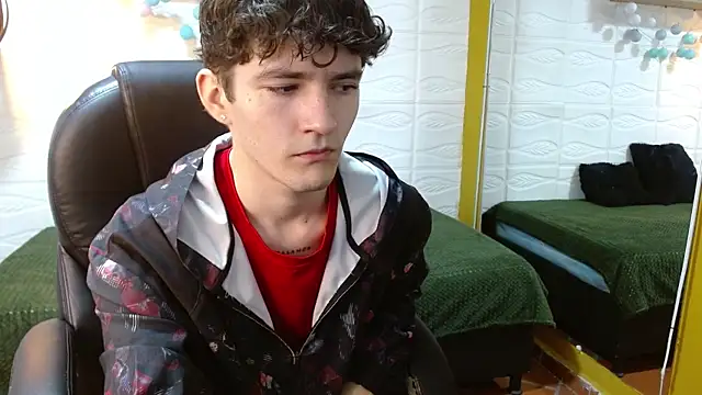 trevor mob online show from 19, 5, 2026
