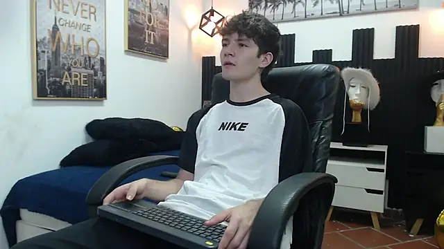 trevor mob online show from 30, 5, 2026