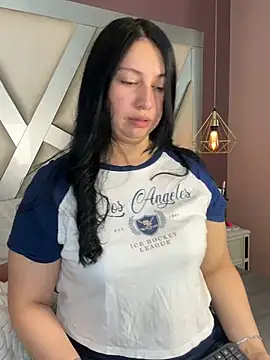 Ashleeyprincess01 online show from 22, 3, 2026