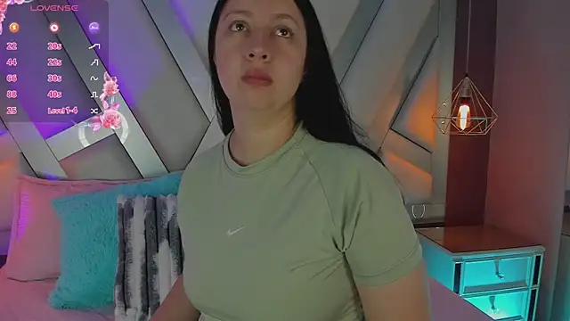 Ashleeyprincess01 online show from 25, 7, 2026