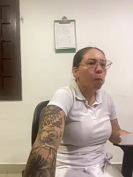 Snapshot of sweet_wet_dreamss chatting on 26, 2, 2026 sweet wet dreamss online show from 26, 2, 2026