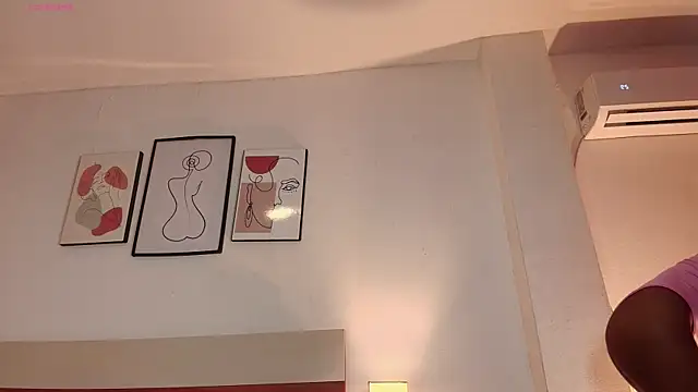 Brownluxe1 online show from 28, 2, 2026