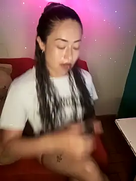 Snapshot of lina_luxe_ chatting on 28, 2, 2026 lina luxe online show from 28, 2, 2026