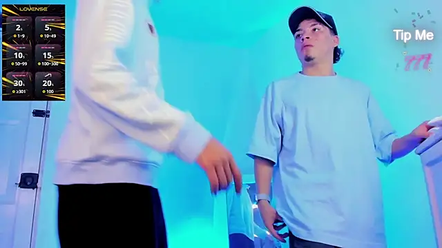 alex and christhoper online show from 2, 3, 2026