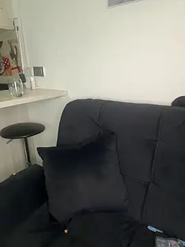 xluxulua online show from 5, 3, 2026