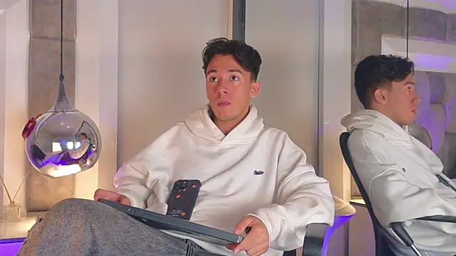 Austin Reedss online show from 17, 4, 2026