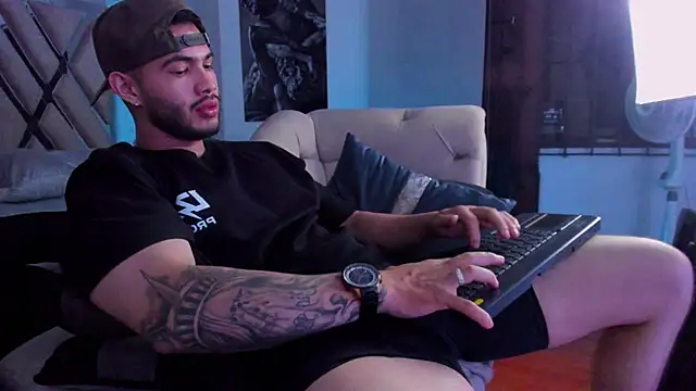 Snapshot of Vincentblack chatting on 5, 6, 2026 Vincentblack online show from 5, 6, 2026