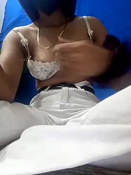 Sexy aakansha online show from 26, 3, 2026