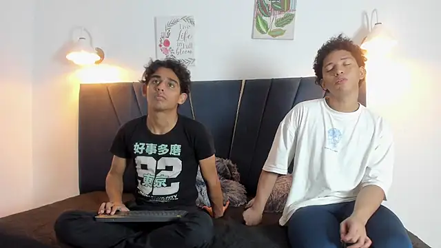 Snapshot of lio18_cum chatting on 28, 2, 2026 lio18 cum online show from 28, 2, 2026