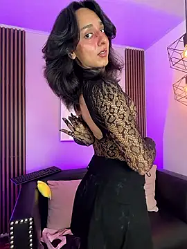 Elisasue online show from 17, 5, 2026