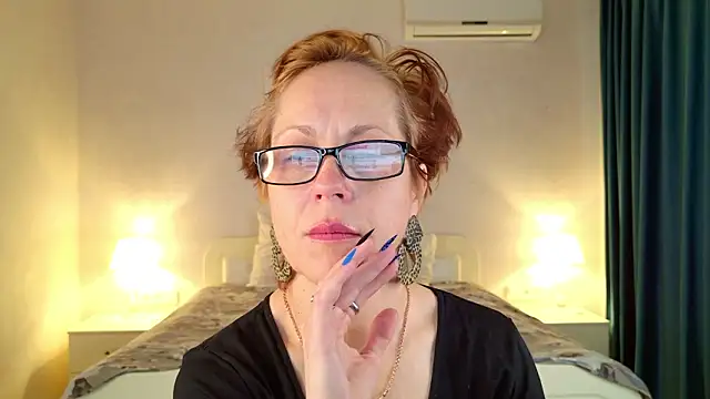 LioraWeiss online show from 13, 3, 2026