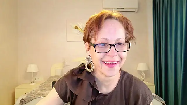 LioraWeiss online show from 16, 3, 2026