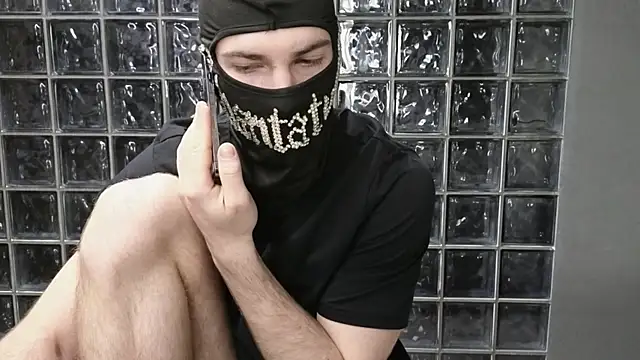 chantatummm online show from 14, 4, 2026