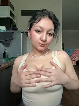 sweetllulus online show from 27, 3, 2026