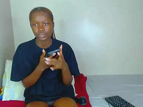 Snapshot of Melanin07 chatting on 4, 3, 2026 Melanin07 online show from 4, 3, 2026