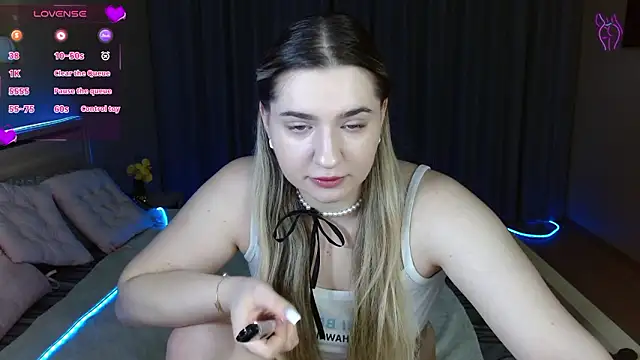 Snapshot of Smi1eF1ower chatting on 27, 2, 2026 Smi1eF1ower online show from 27, 2, 2026