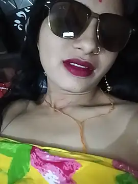 Snapshot of Rashmika_Mandana chatting on 18, 5, 2026 Rashmika Mandana online show from 18, 5, 2026