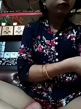 Snapshot of Rashmika_Mandana chatting on 8, 5, 2026 Rashmika Mandana online show from 8, 5, 2026
