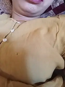Snapshot of Rashmika_Mandana chatting on 5, 6, 2026 Rashmika Mandana online show from 5, 6, 2026