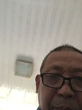 yaocaobi8 online show from 10, 4, 2026