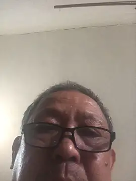 Snapshot of yaocaobi8 chatting on 15, 5, 2026 yaocaobi8 online show from 15, 5, 2026
