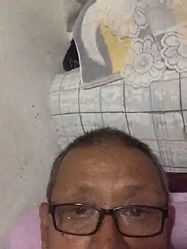 Snapshot of yaocaobi8 chatting on 17, 4, 2026 yaocaobi8 online show from 17, 4, 2026