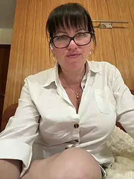 Snapshot of expensive_lady chatting on 24, 5, 2026 expensive lady online show from 24, 5, 2026