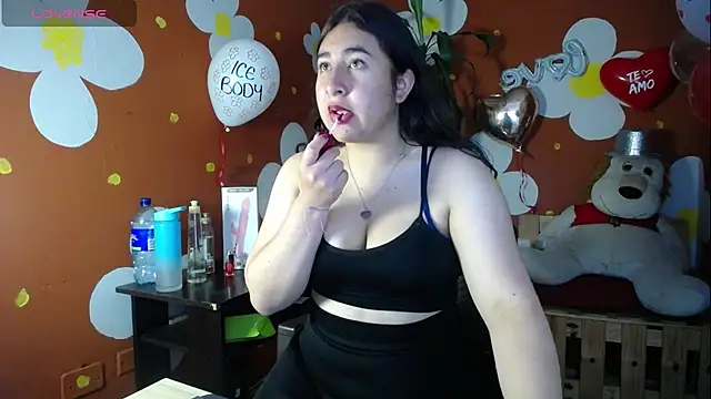 Snapshot of VirellaAshford chatting on 27, 2, 2026 VirellaAshford online show from 27, 2, 2026