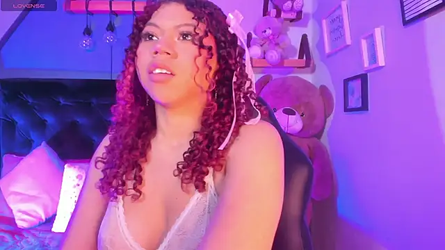 nathasha ebony online show from 25, 3, 2026