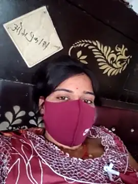 Poonam bhoji online show from 5, 4, 2026