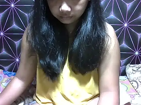 Flowerbebe online show from 13, 3, 2026