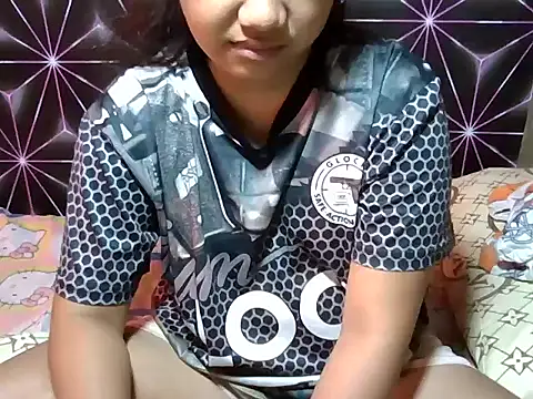 Flowerbebe online show from 27, 3, 2026