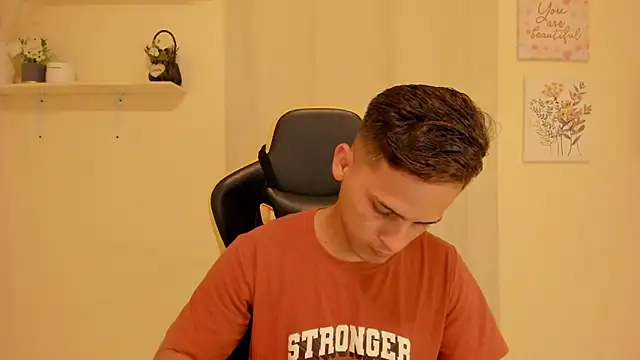 sexy andres01 online show from 21, 5, 2026