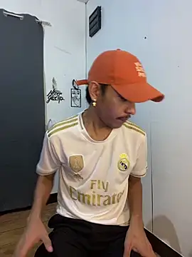 asian darlingcummersxXx online show from 20, 6, 2026