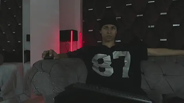 TonyBenedetti online show from 24, 7, 2026