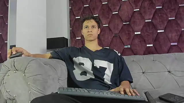 TonyBenedetti online show from 8, 7, 2026