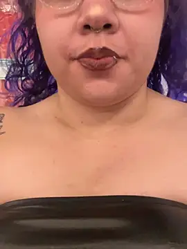 lilith velvet  online show from 14, 5, 2026