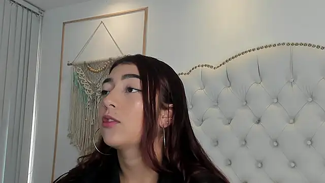 Sara funy online show from 28, 5, 2026