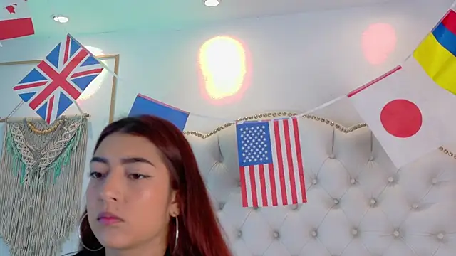 Sara funy online show from 19, 6, 2026