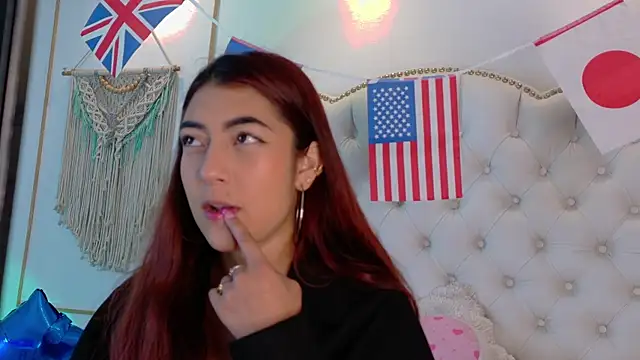 Sara funy online show from 23, 6, 2026