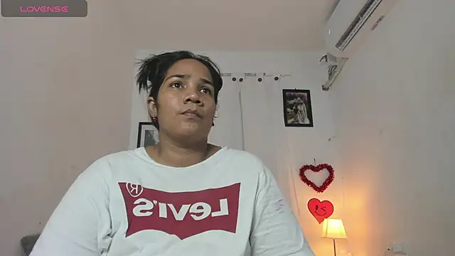 mariana villa72 online show from 24, 6, 2026