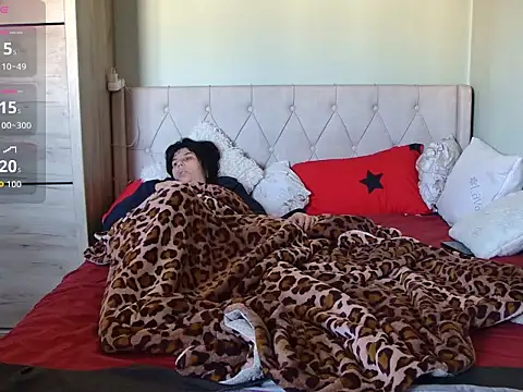 Snapshot of tess1980 chatting on 27, 2, 2026 tess1980 online show from 27, 2, 2026