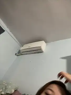 Snapshot of qczband chatting on 13, 3, 2026 qczband online show from 13, 3, 2026