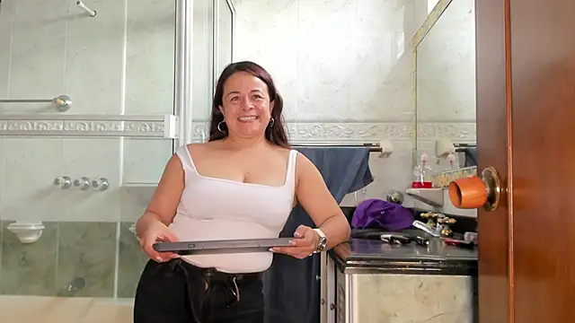 iliy perverted online show from 7, 5, 2026